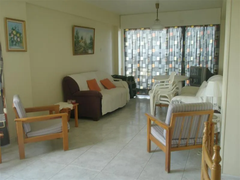 Property Direct Castella Apartment Larnaca Cipro